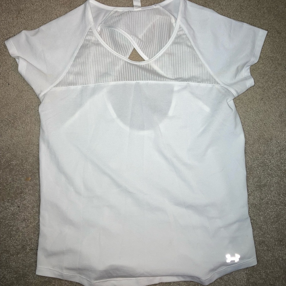 Open back Under Armour Tee